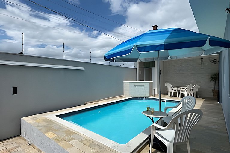 Casa 500m praia, Piscina, Churrasqueira, Wi-fi