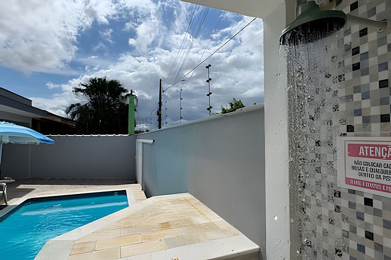 Casa 500m praia, Piscina, Churrasqueira, Wi-fi