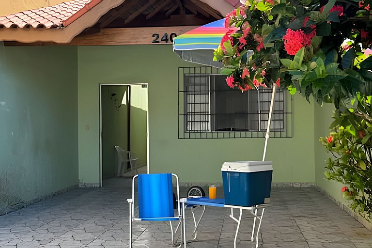 240m Praia , Ar , Churrasqueira, Wi fi