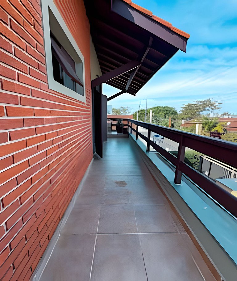 Piscina, Ar, Academia e Cervejeira — 220m da praia