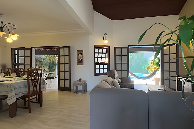 Piscina, Ar, Academia e Cervejeira — 220m da praia