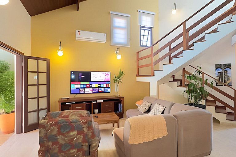 Piscina, Ar, Academia e Cervejeira — 220m da praia