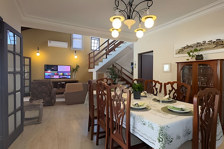 Piscina, Ar, Academia e Cervejeira — 220m da praia