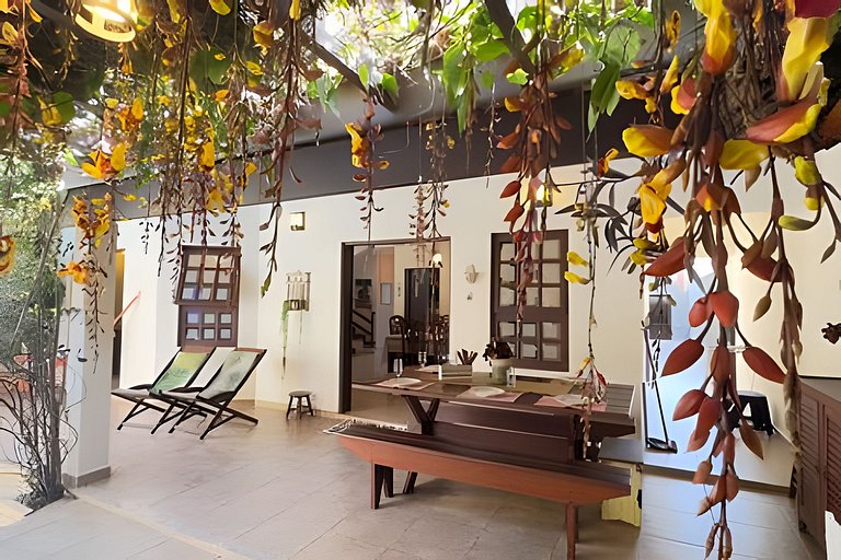 Piscina, Ar, Academia e Cervejeira — 220m da praia