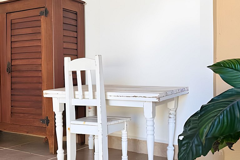 Piscina, Ar, Academia e Cervejeira — 220m da praia