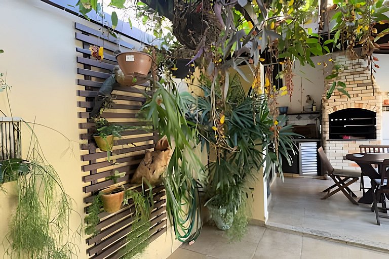 Piscina, Ar, Academia e Cervejeira — 220m da praia