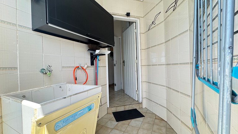 Oásis- 50m do Mar- Churrasqueira