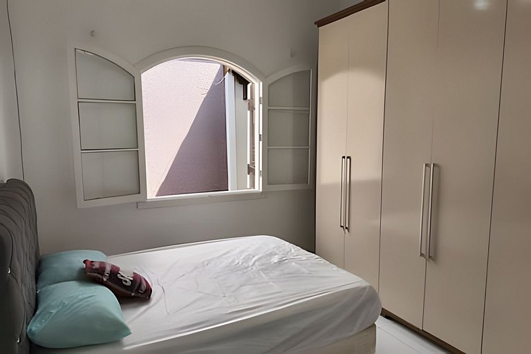 Casa 100 metros praia, Wi fi, Ar, Área Gourmet